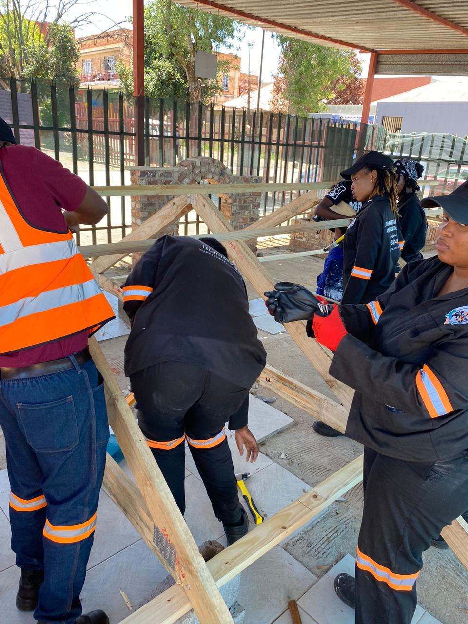 5072b5eb-00e1-4ee4-82f5-56196f638c7e (1)